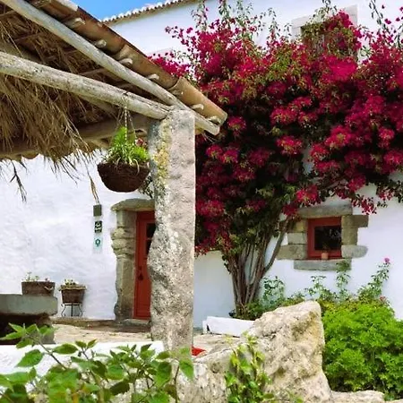 Casal Da Serrana Farm stay *