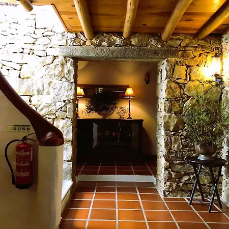 Casal Da Serrana Alojamento de Turismo Rural *