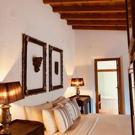 Farm stay Casal Da Serrana Reguengo Grande